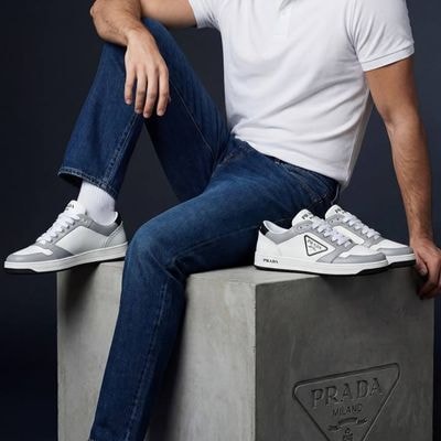 The model is strictly from the photo reference. Keep the physique, proportions, 