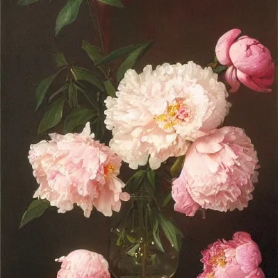 Промт нежно-розовые пионы в вазе
