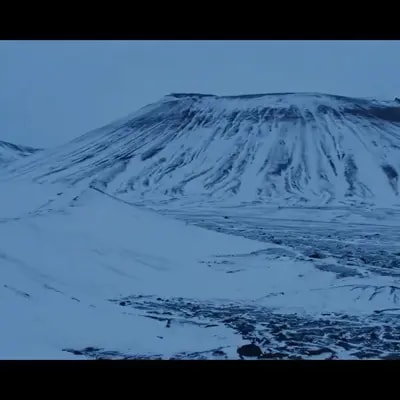 Новый промпт, интересный эффект, имейте ввиду ✅