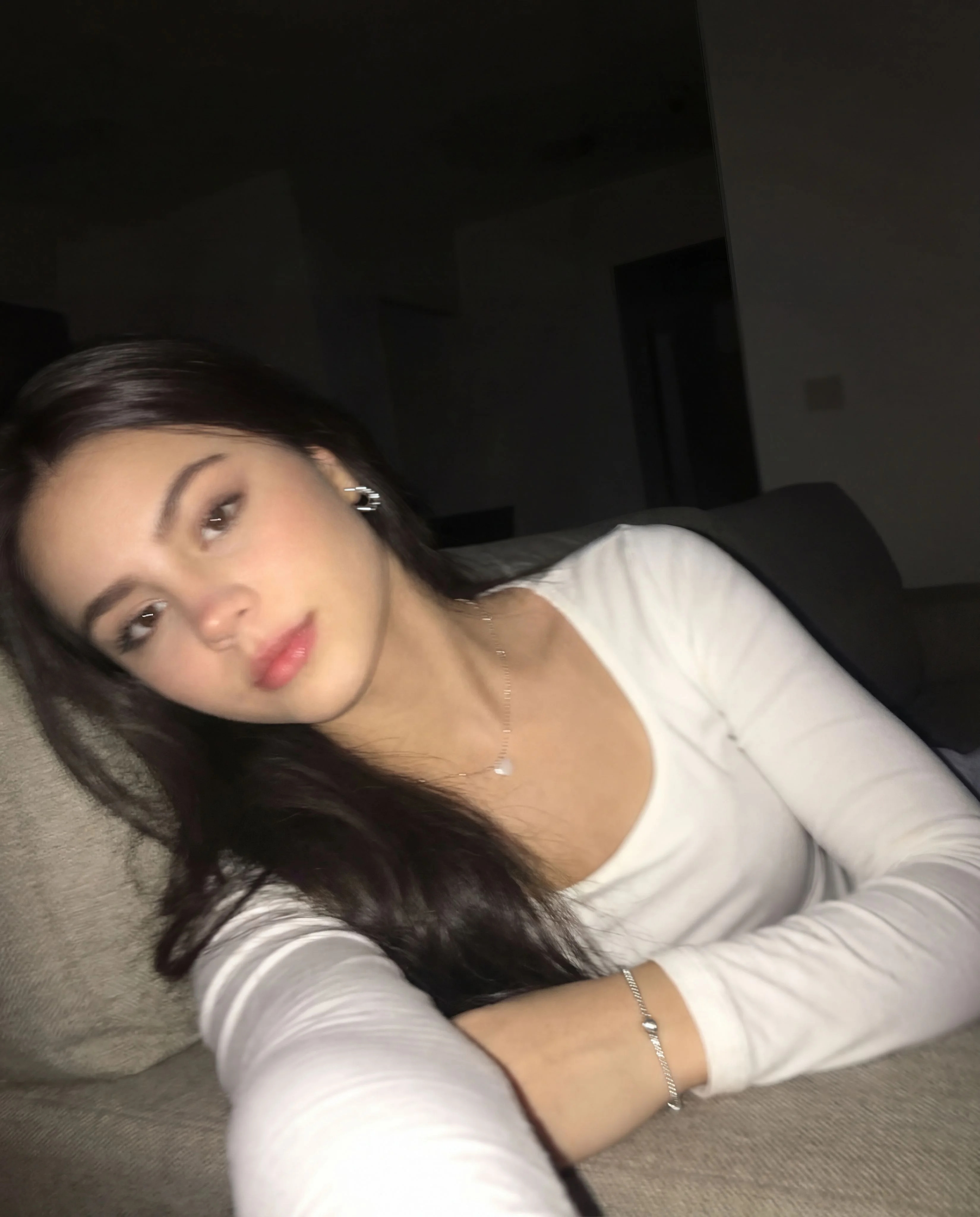 Using the uploaded reference photo, create a stand...